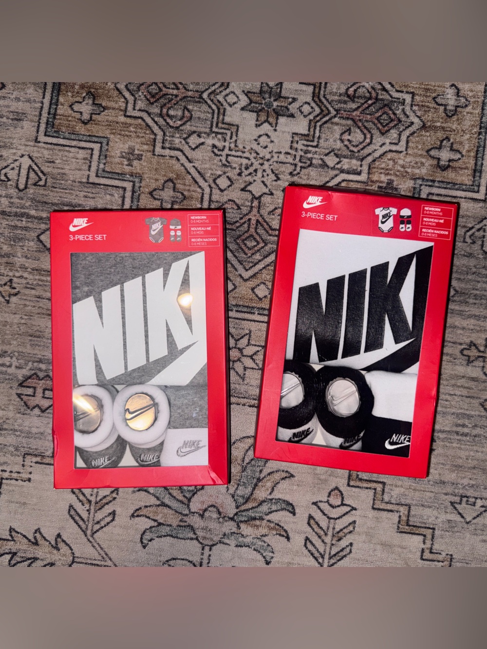 Nike Newborn Gift Set